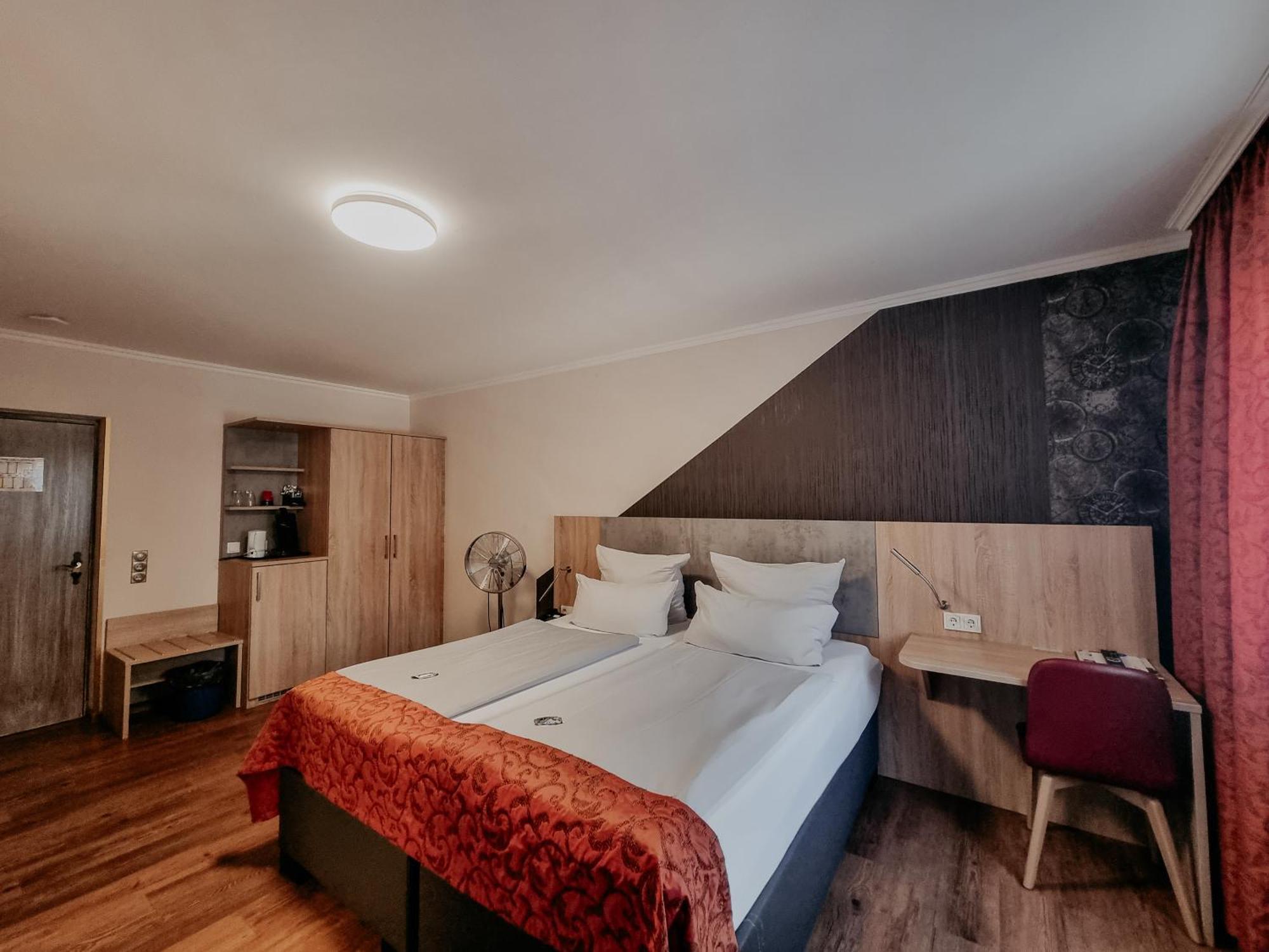 Hotel Estricher Hof Treviri Esterno foto