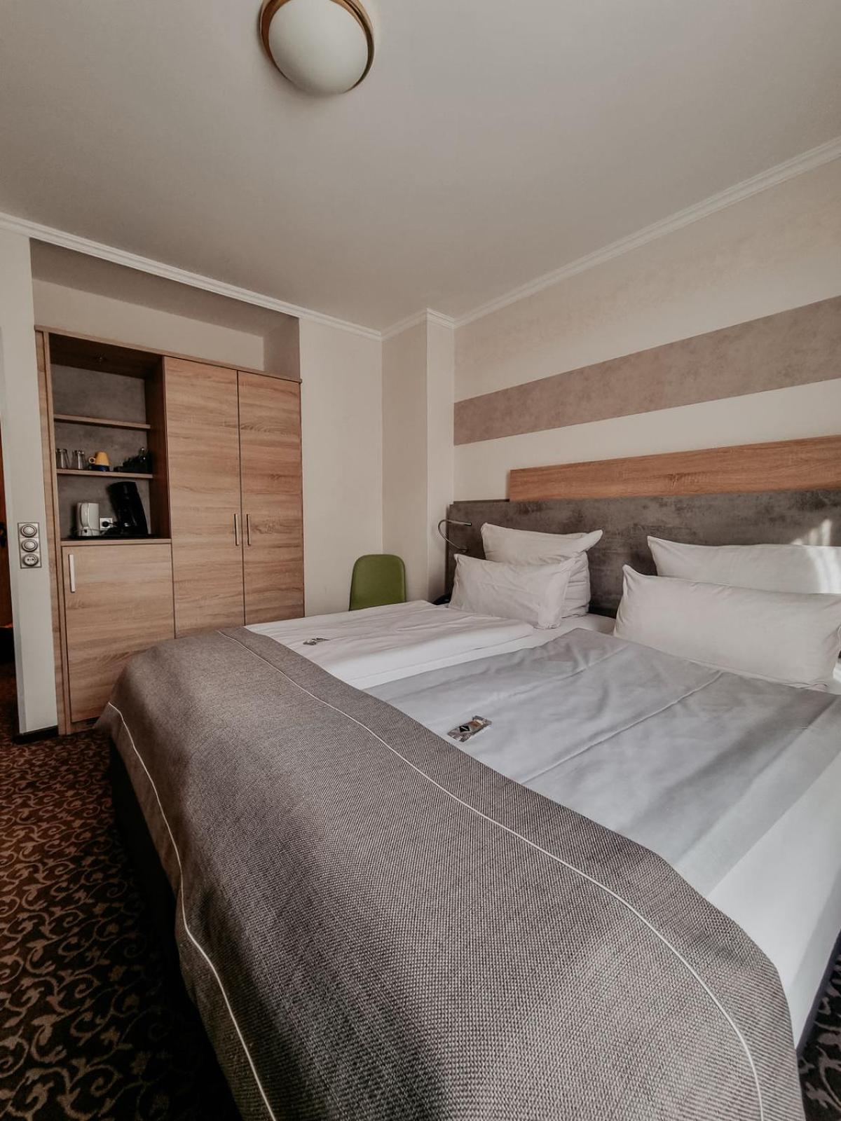 Hotel Estricher Hof Treviri Esterno foto